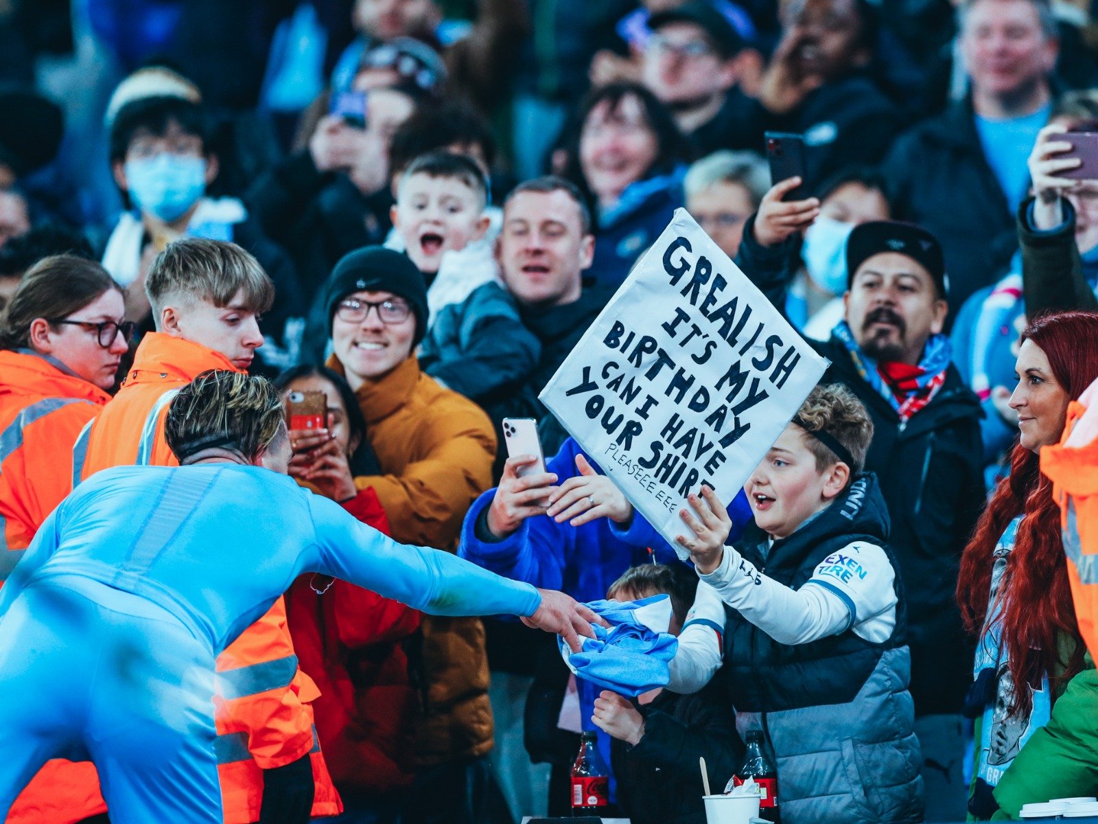 籃球世界中 籃球世界中