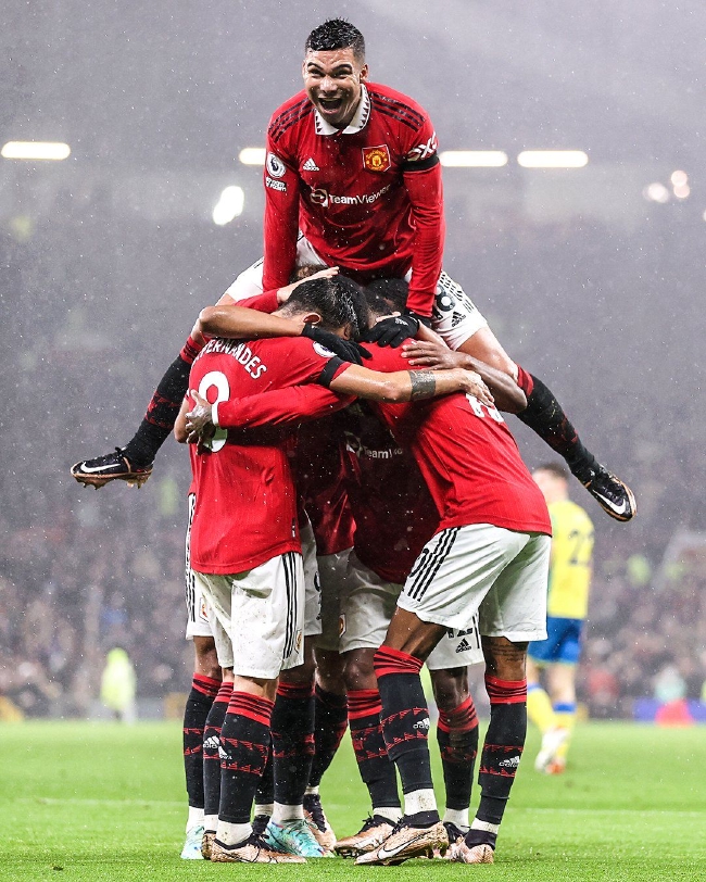 班牙人首席 班牙人首席