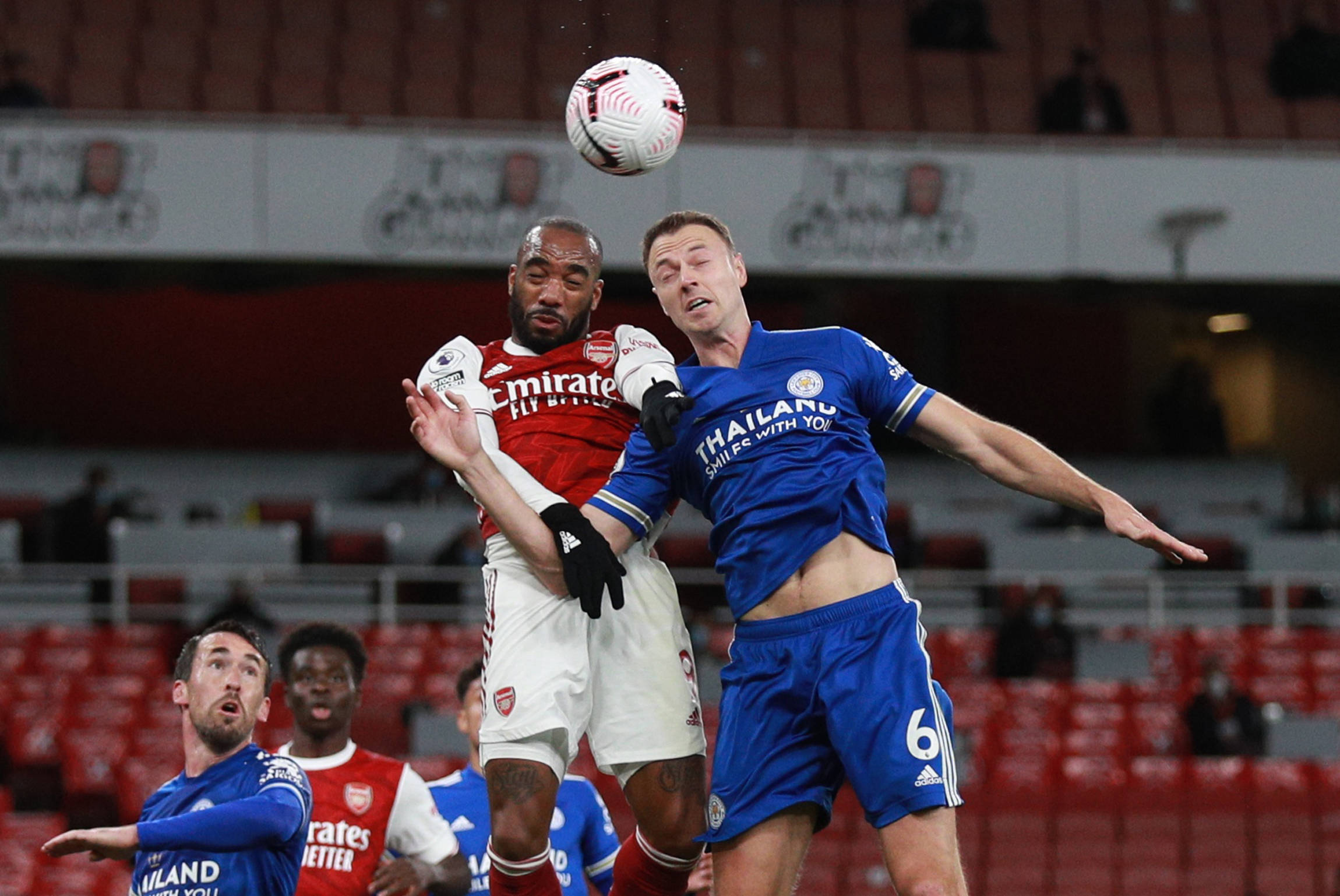 相较之下 相较之下